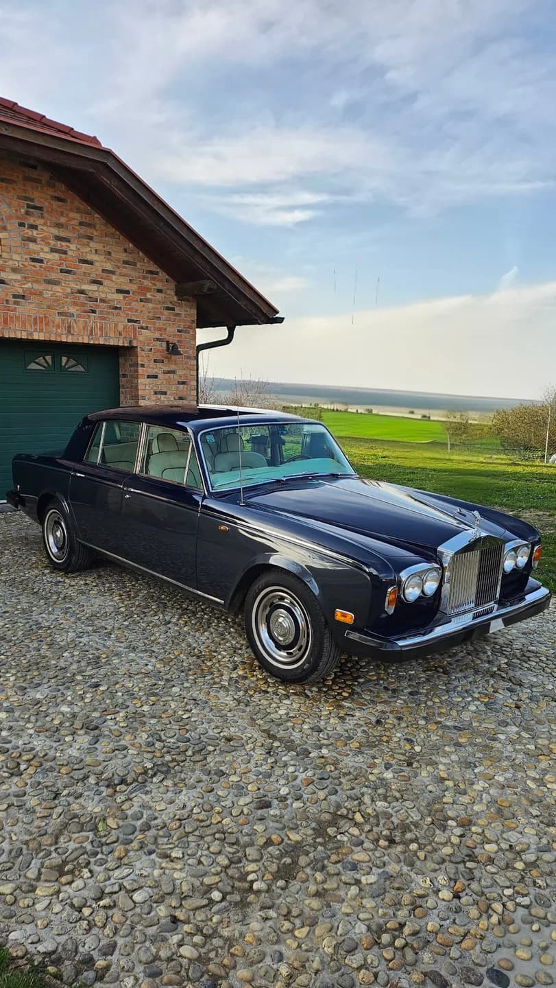 Rolls Royce Silver Shadow 2