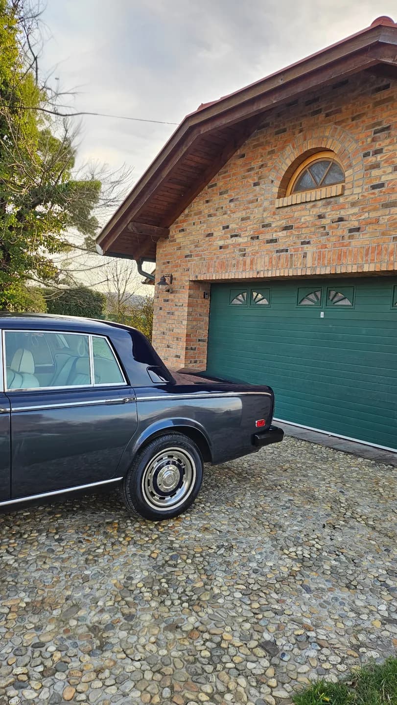 Rolls Royce Silver Shadow 2