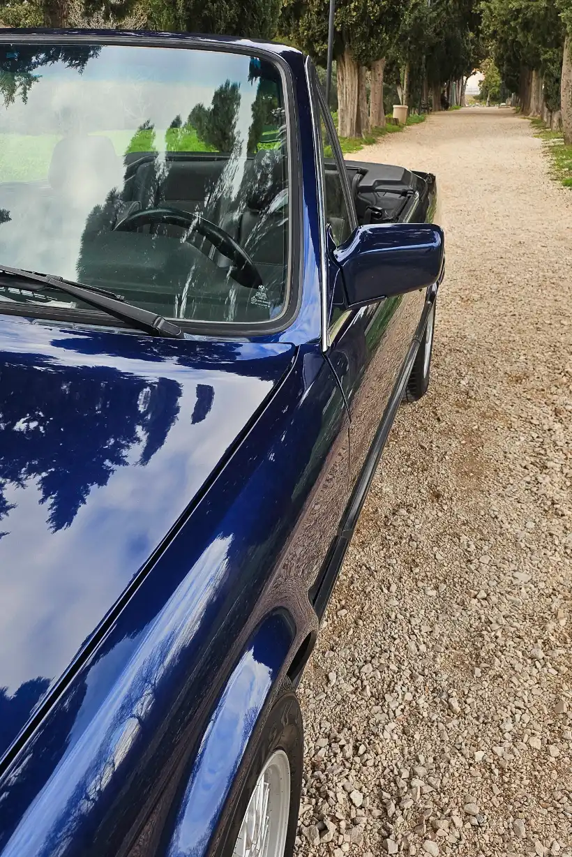 BMW 318i Convertible