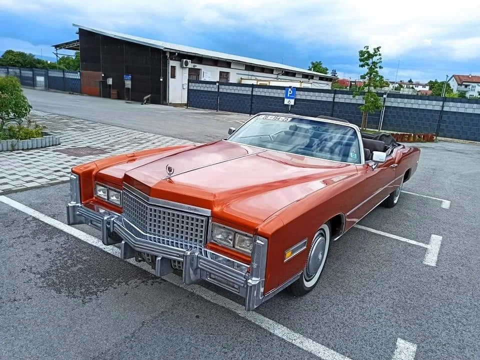 Cadillac Eldorado (Orange)