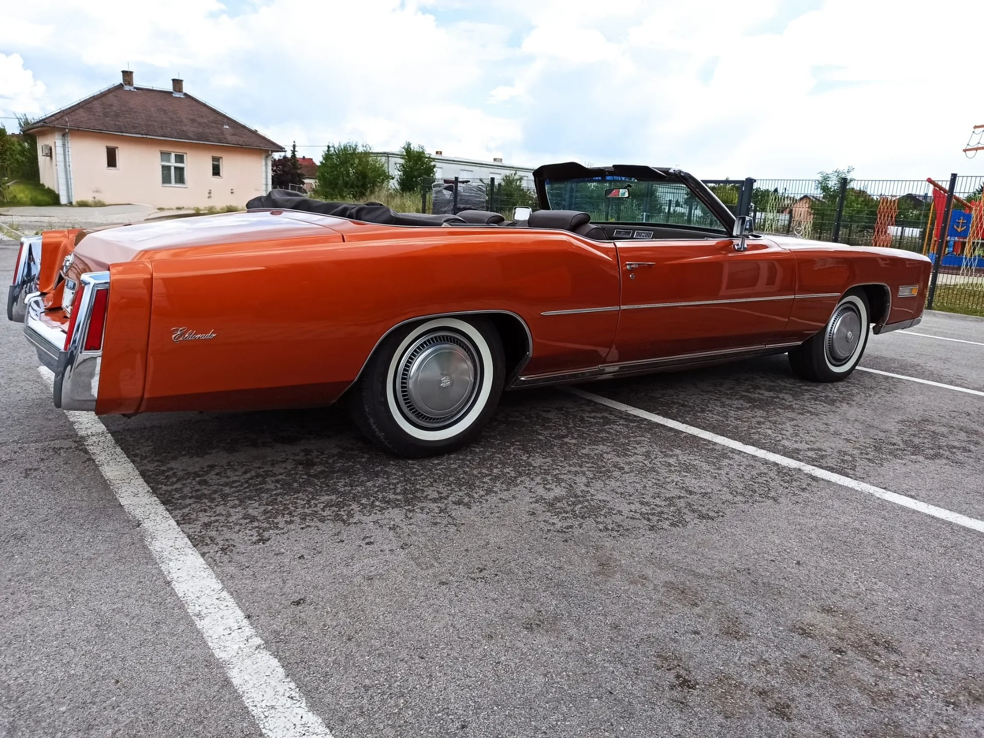 Cadillac Eldorado (Orange)