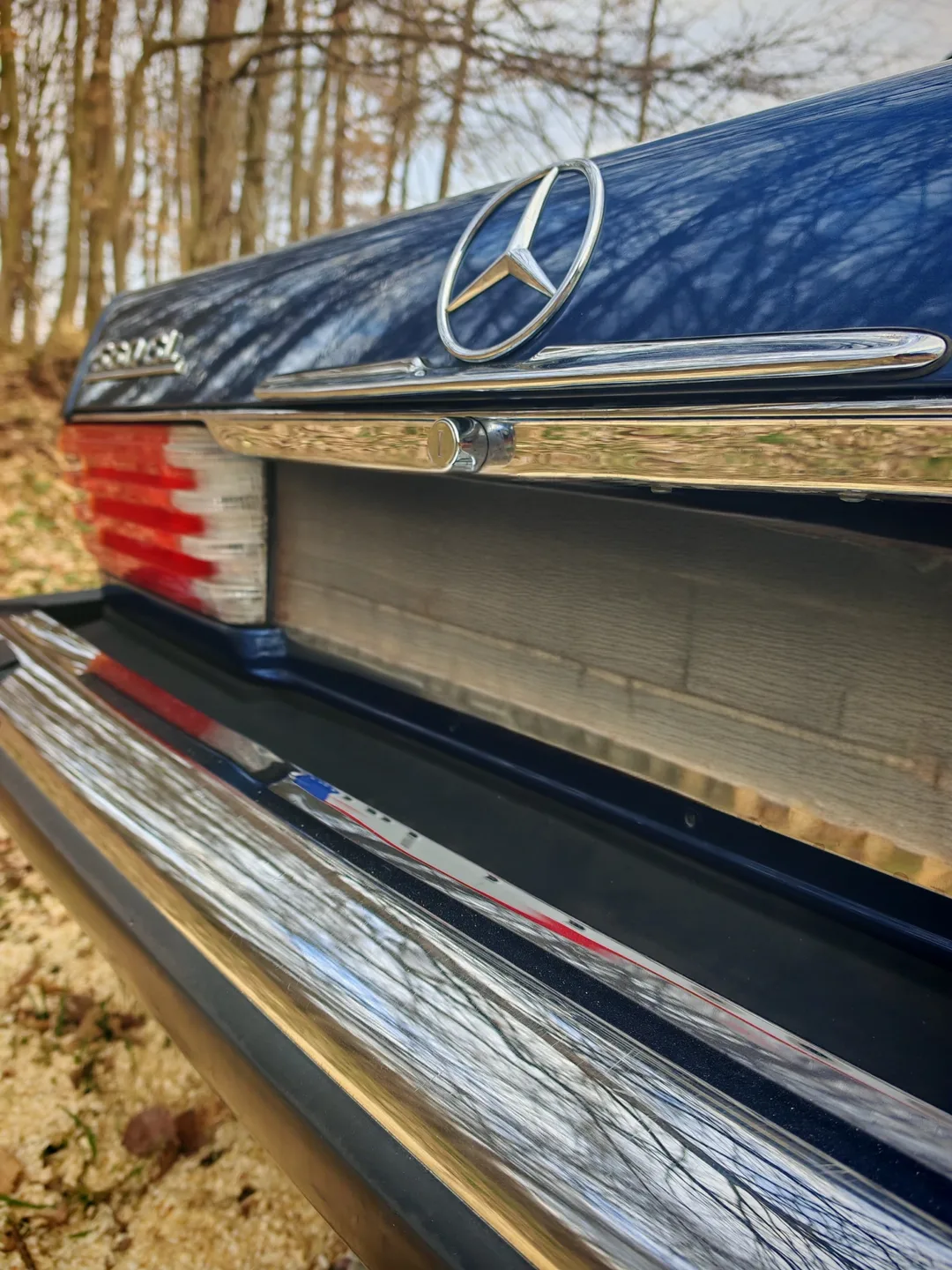 Mercedes-Benz SL 560