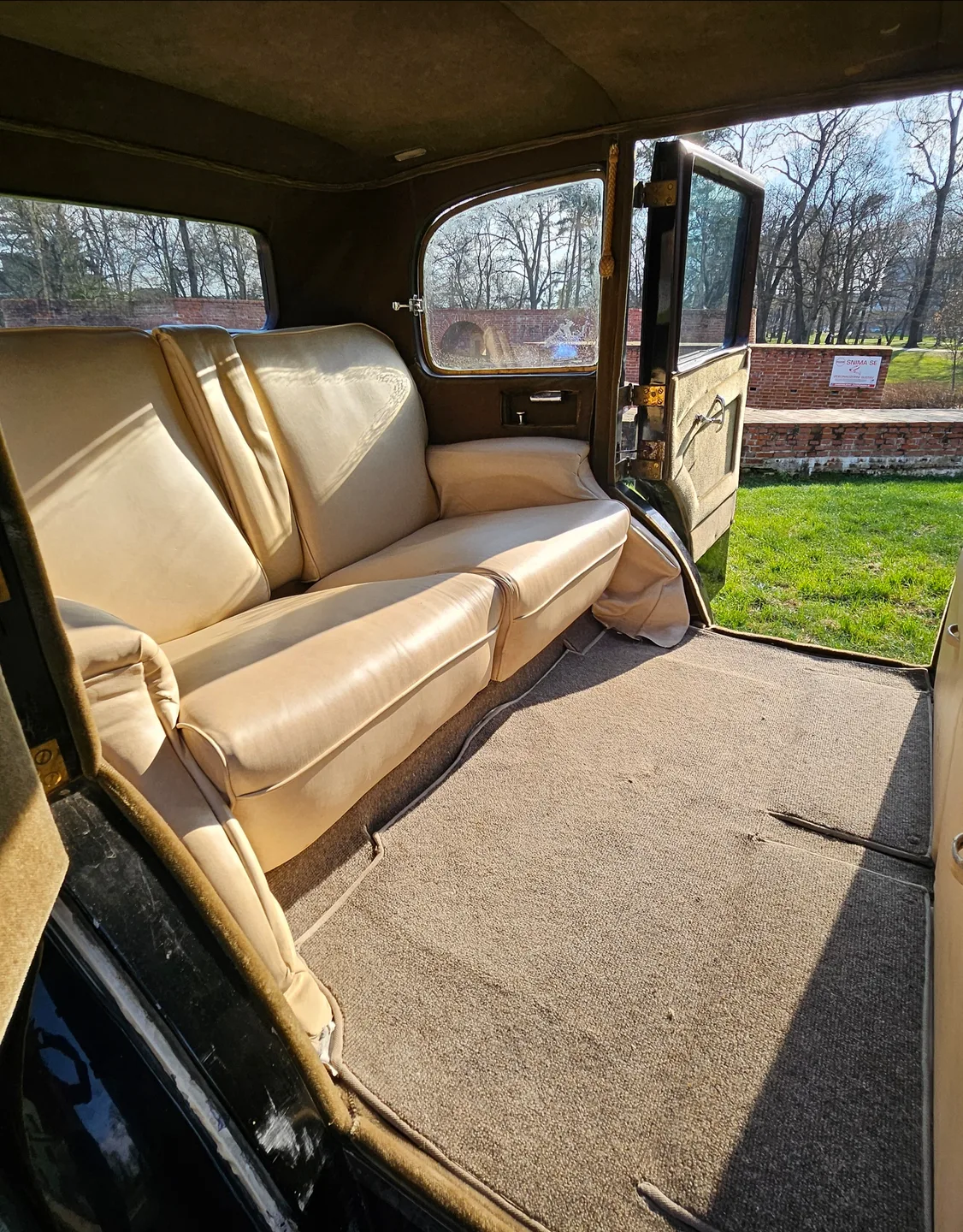 Rolls Royce 20/25 Saloon Windowers